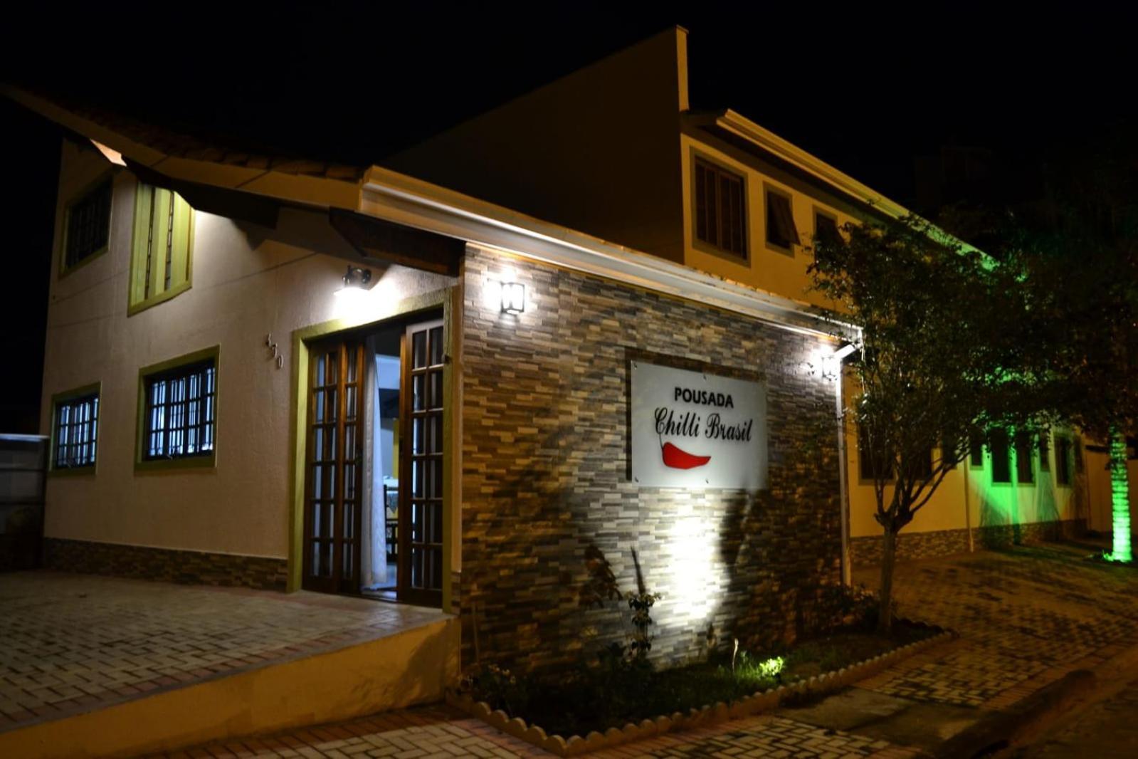 Pousada Chilli Brasil Ubatuba Exterior foto